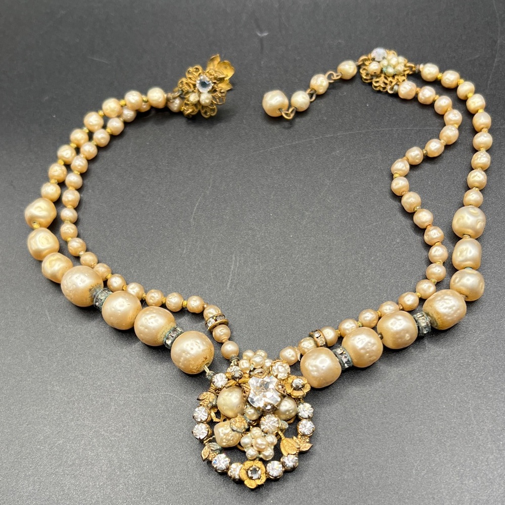 Wow! Demario 1940’s necklace
